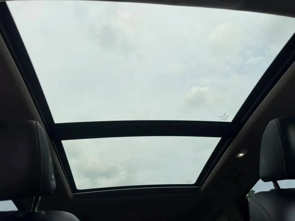 Used 2019 Acura RDX w/ Technology Package AWD/4WD image 39