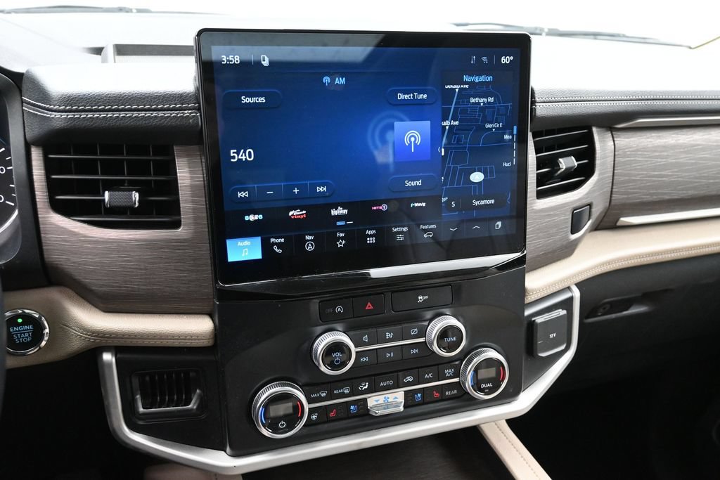Used 2024 Ford Expedition Limited AWD/4WD image 15