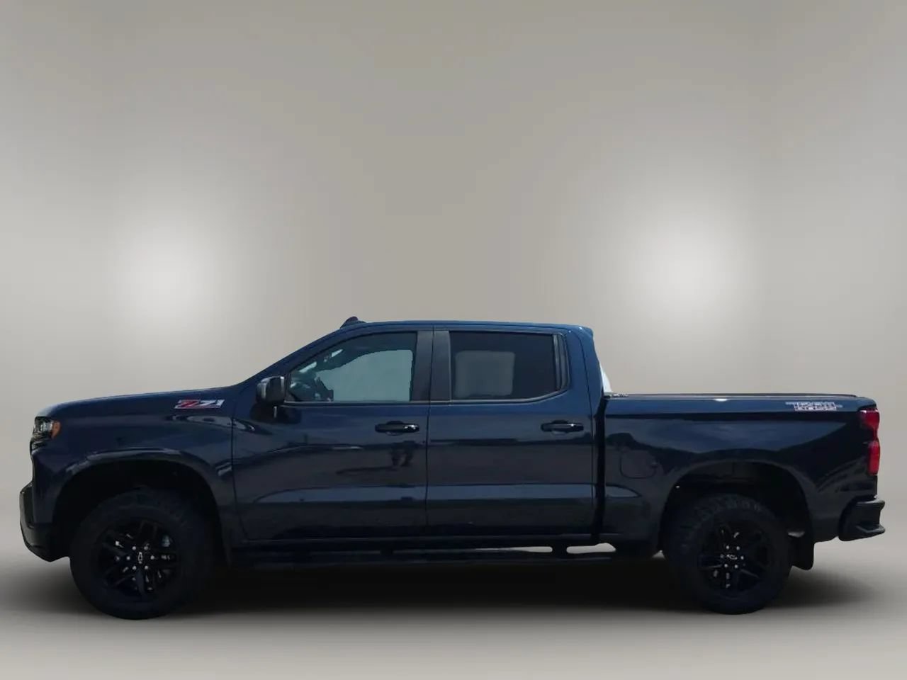 Used 2020 Chevrolet Silverado 1500 LT Trail Boss AWD/4WD image 4