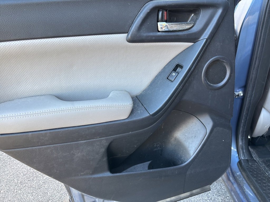 Used 2015 Subaru Forester 2.5i Limited image 9