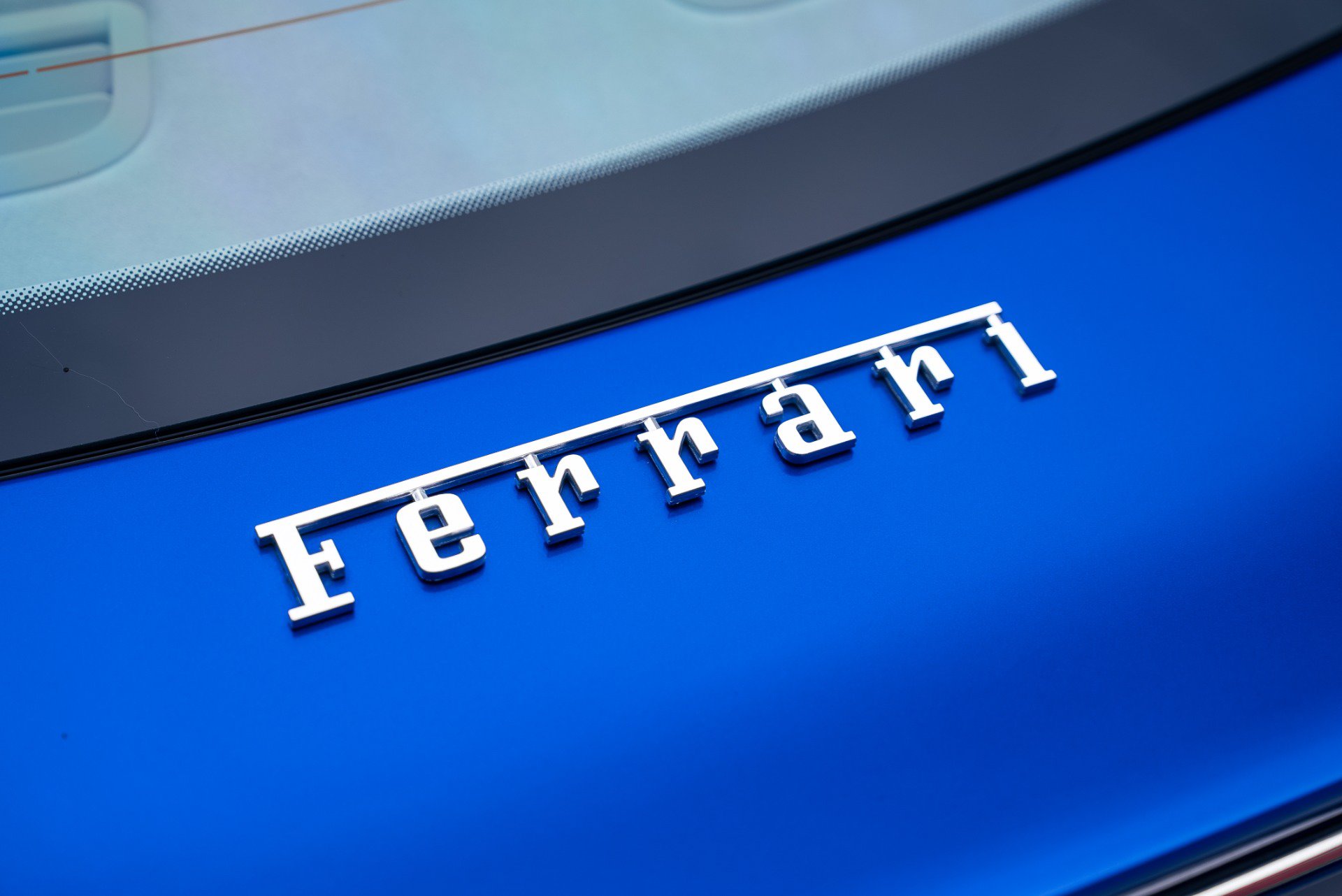 Used 2016 Ferrari F12 Berlinetta RWD image 25