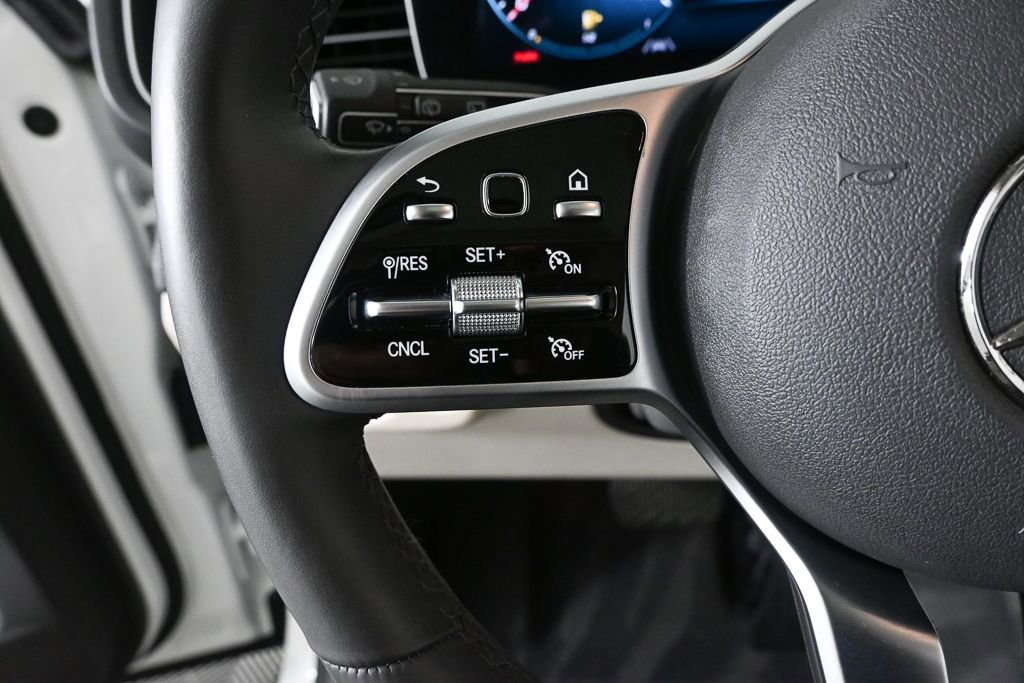 Used 2020 Mercedes-Benz GLE 350 4MATIC image 10