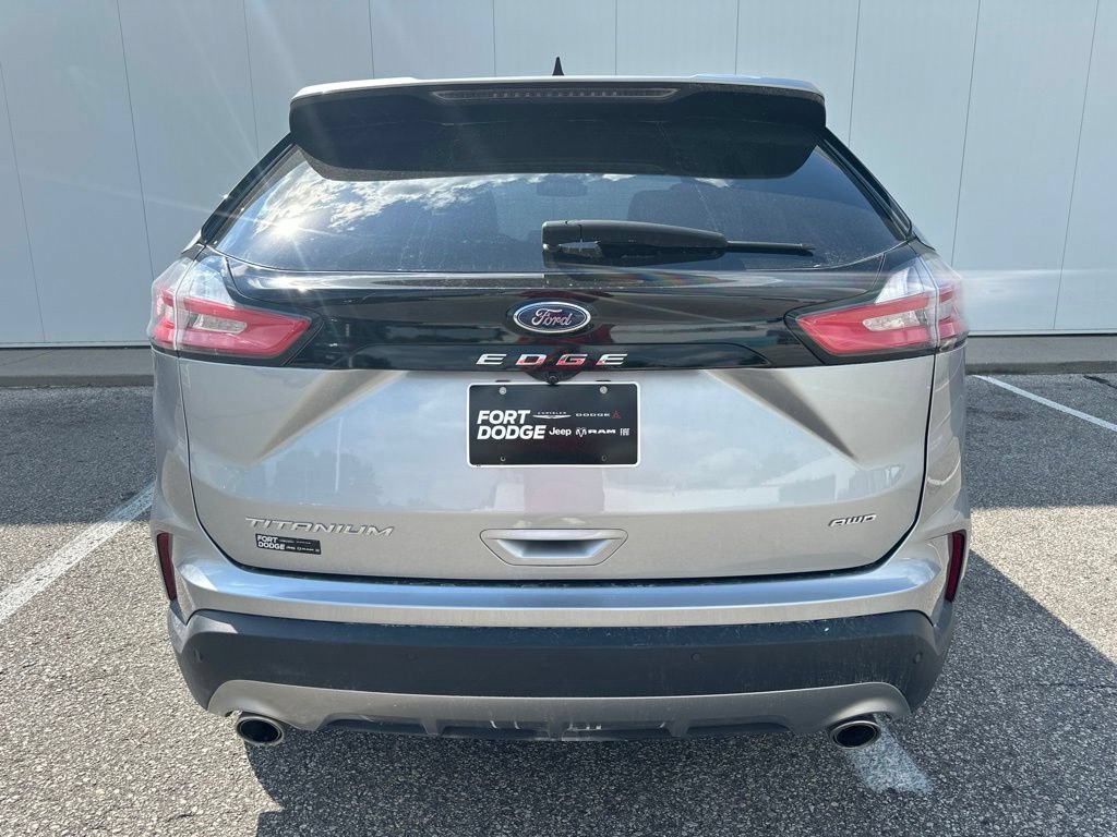 Used 2022 Ford Edge Titanium AWD/4WD image 6