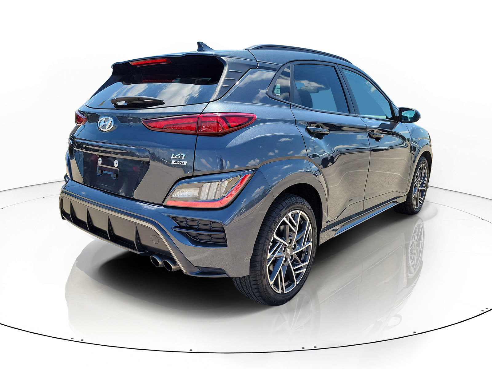 Used 2022 Hyundai Kona N Line w/ Tech Package AWD/4WD image 3