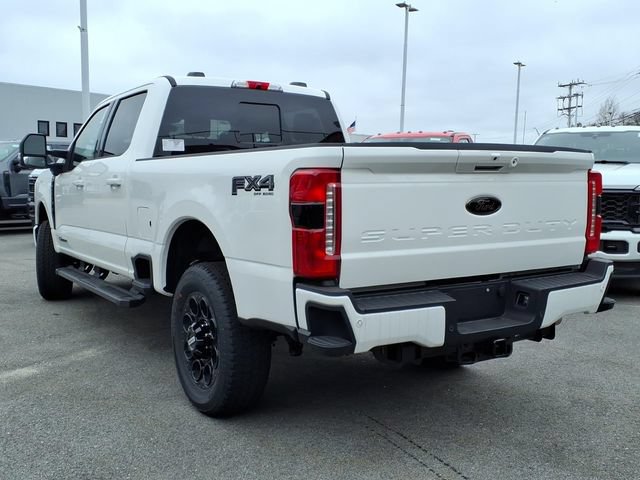 New 2026 Ford F250 Lariat w/ Black Appearance Package AWD/4WD image 4