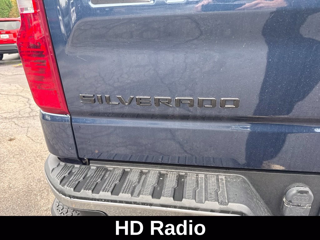 Used 2020 Chevrolet Silverado 1500 LT w/ All-Star Edition AWD/4WD image 17
