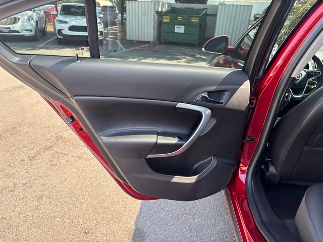 Used 2015 Buick Regal AWD image 32