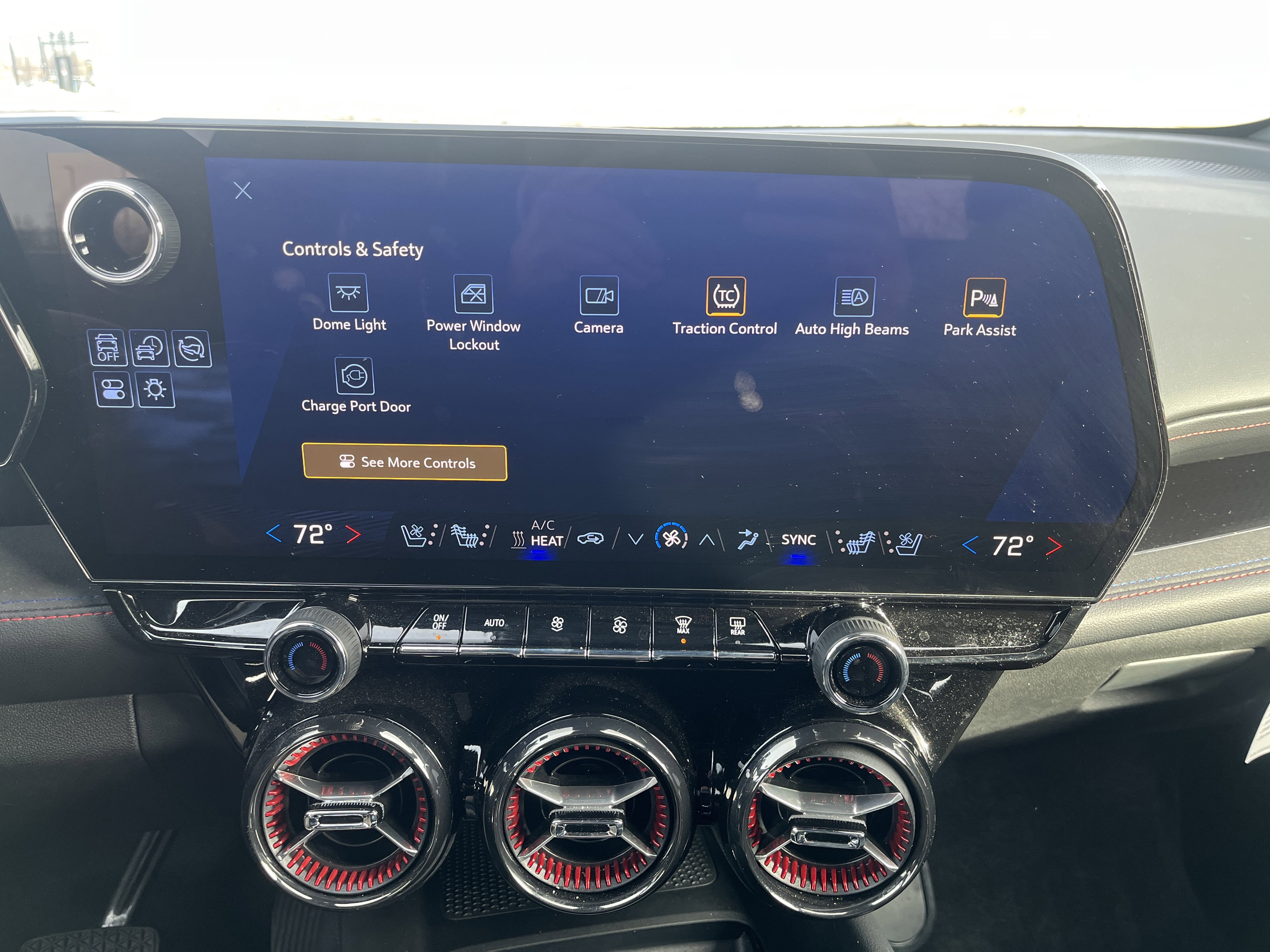 Used 2025 Chevrolet Blazer EV RS image 26