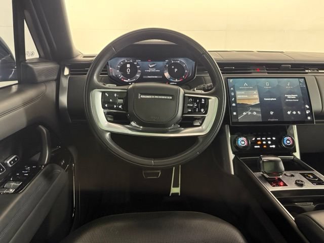 Certified 2023 Land Rover Range Rover SV AWD/4WD image 26