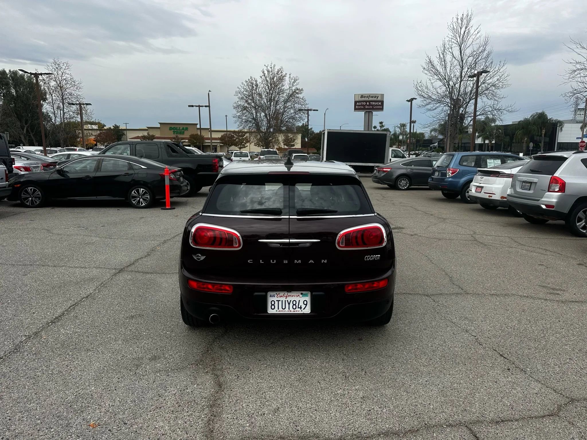 Used 2017 MINI Cooper Clubman image 6