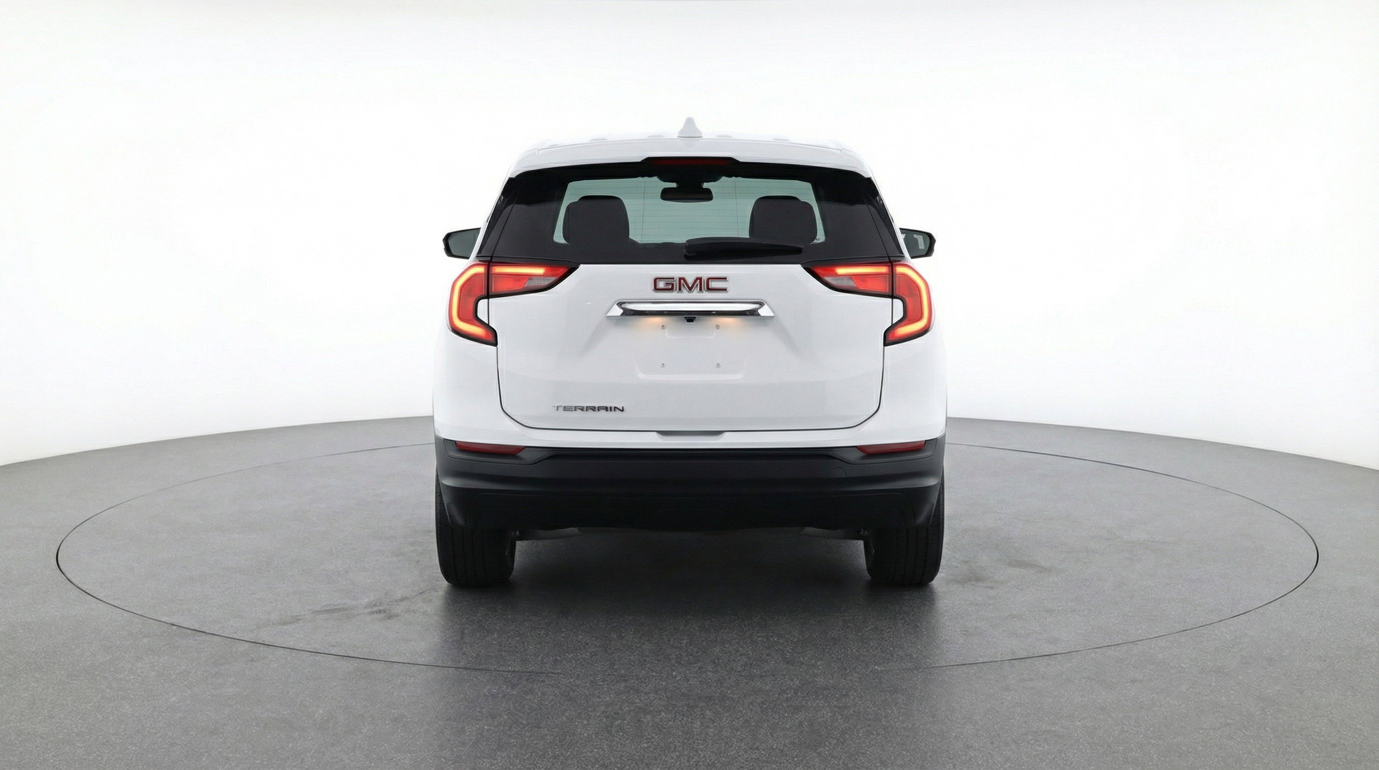 Used 2024 GMC Terrain SLE FWD image 7