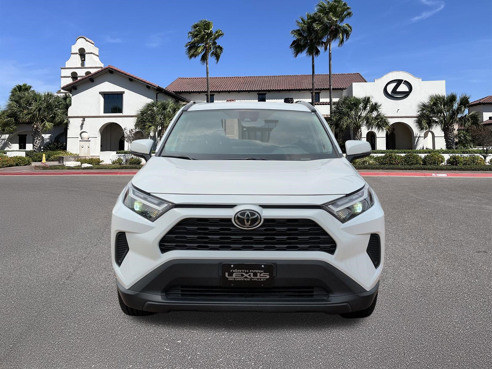 Used 2024 Toyota RAV4 XLE AWD/4WD image 6
