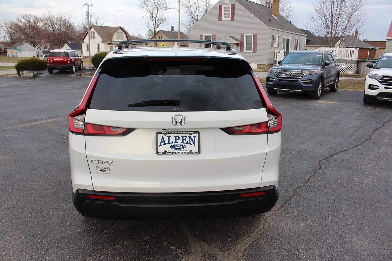 Used 2023 Honda CR-V EX-L image 5
