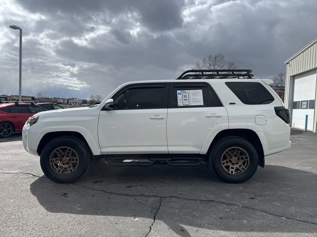 Used 2023 Toyota 4Runner SR5 Premium w/ Moonroof Package image 4
