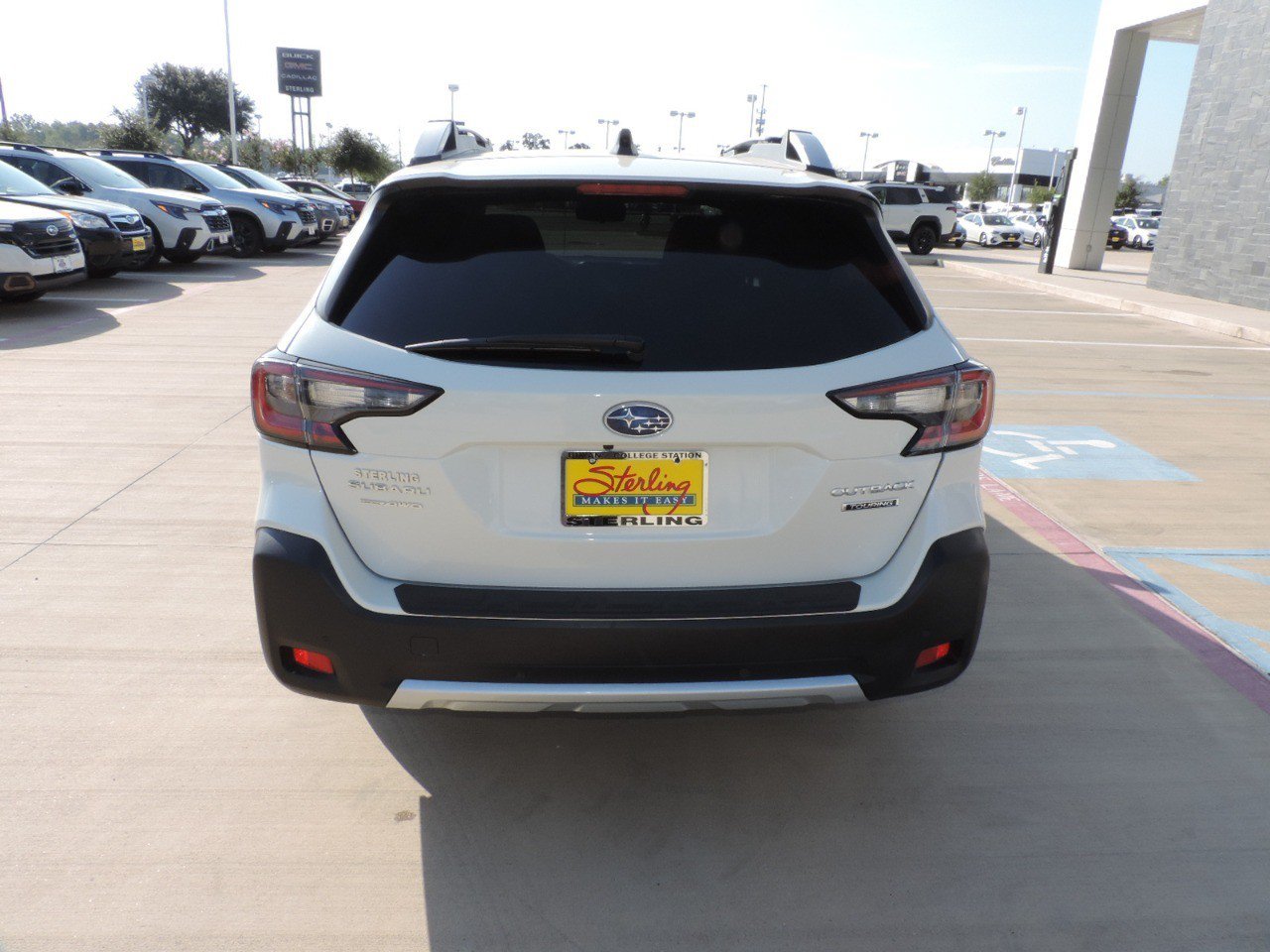 Used 2025 Subaru Outback Touring AWD/4WD image 6
