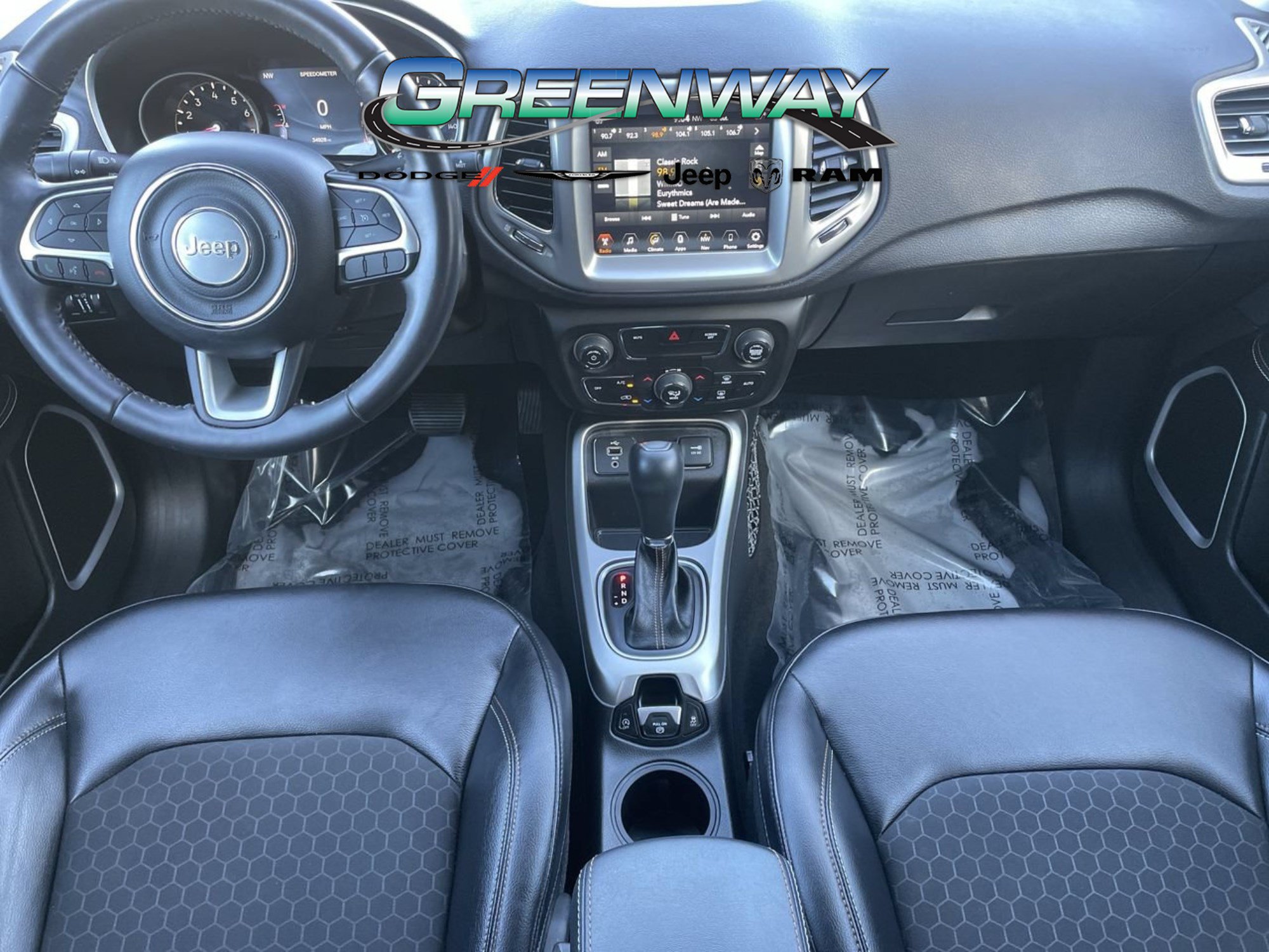 Used 2017 Jeep Compass Latitude w/ Popular Equipment Group FWD image 14
