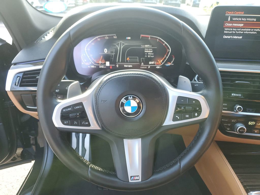 Used 2023 BMW 530i w/ M Sport Package image 23