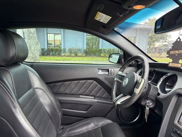 Used 2013 Ford Mustang Premium w/ Electronics Pkg RWD image 11