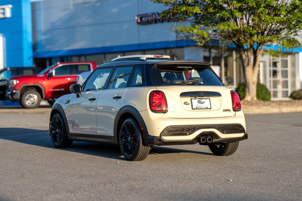 Used 2023 MINI Cooper S FWD image 5