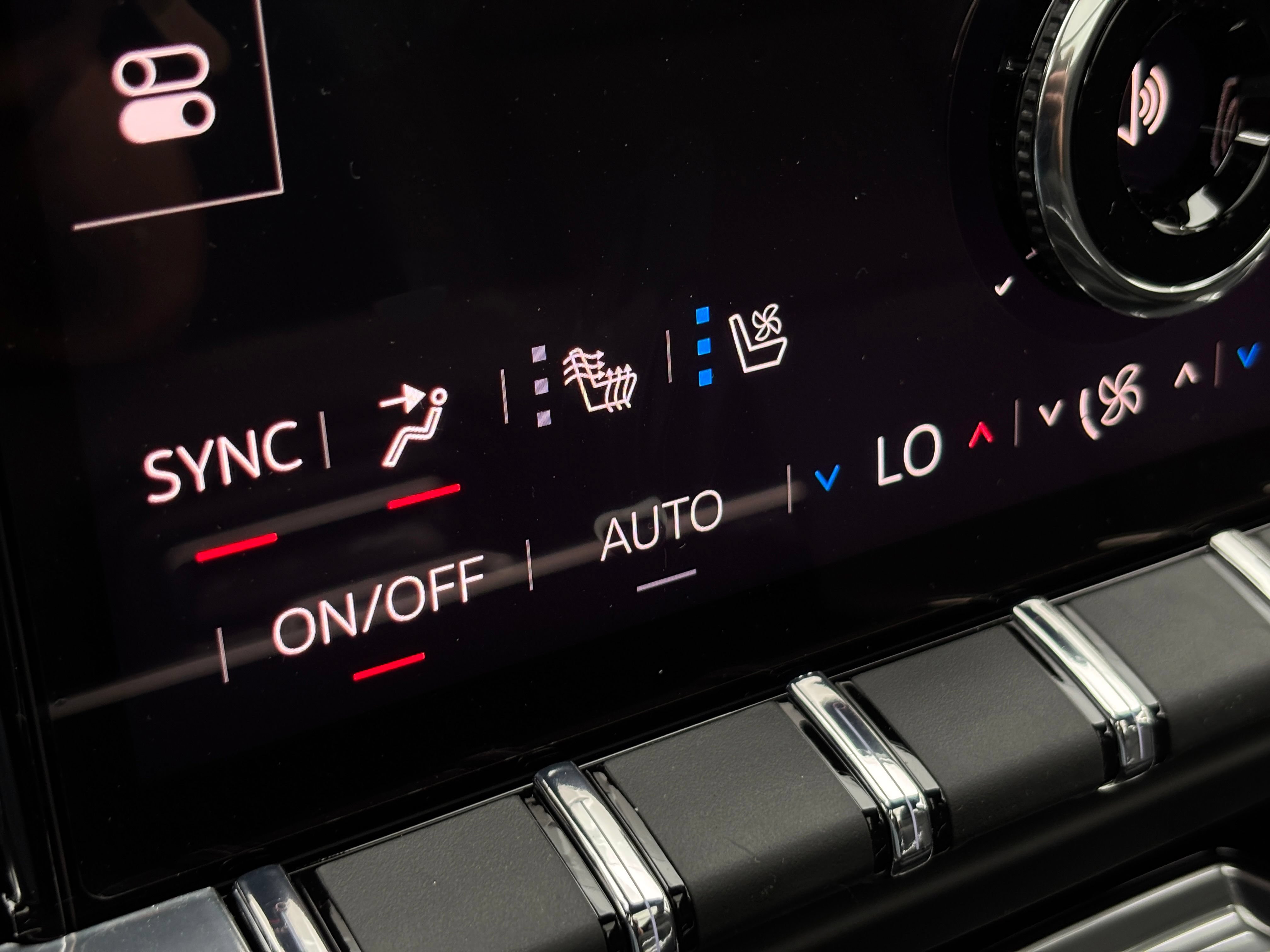 New 2026 GMC Yukon XL Denali w/ Sun & Power Step Package AWD/4WD image 6