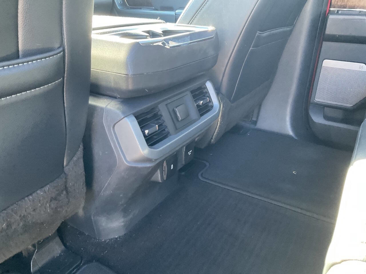 Used 2021 Ford F150 Lariat image 13