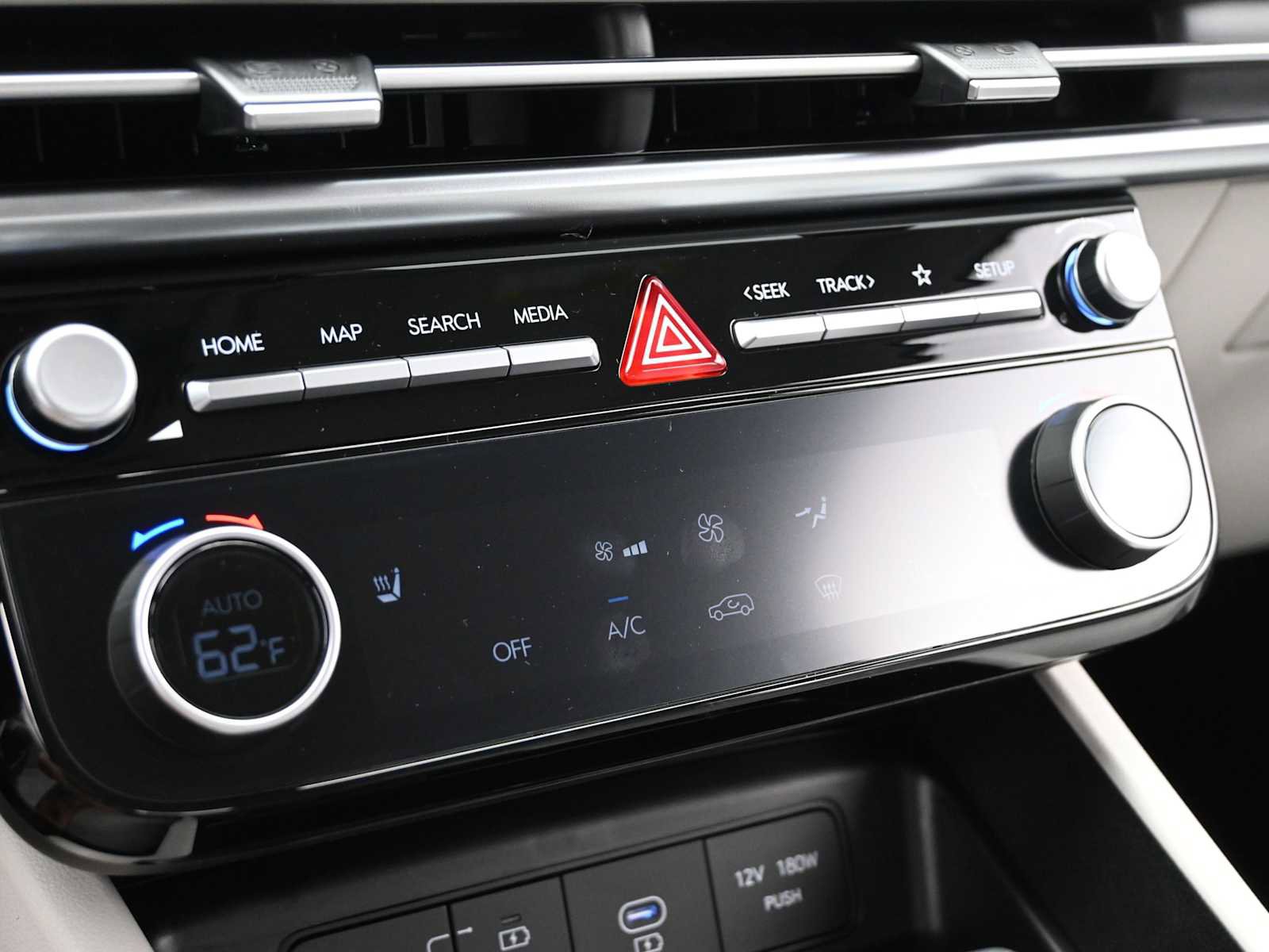 New 2026 Hyundai Tucson SEL image 17