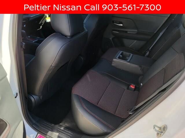 New 2025 Nissan Kicks SR w/ Illumination Package image 16