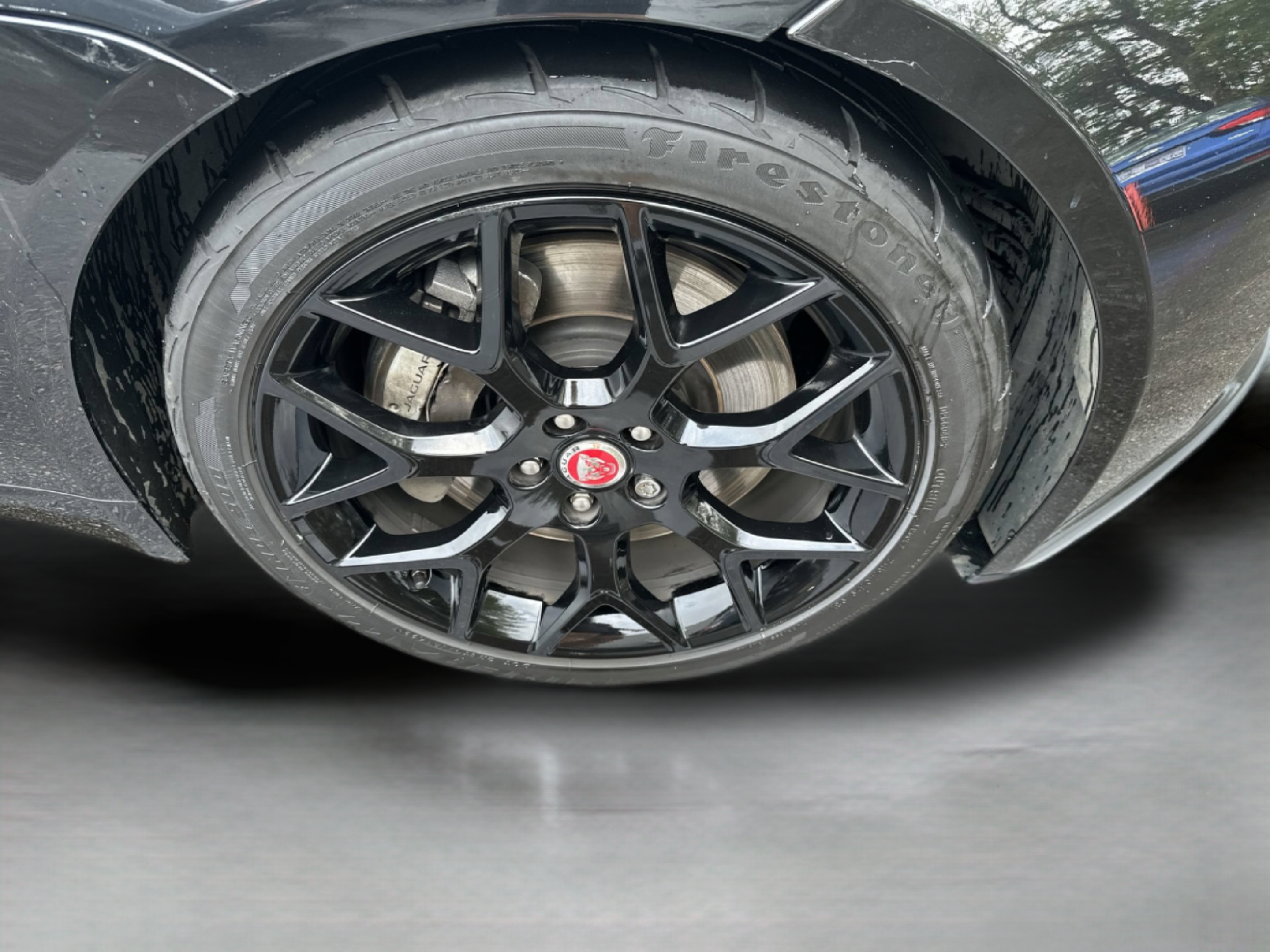 Used 2018 Jaguar F-TYPE Convertible RWD image 29