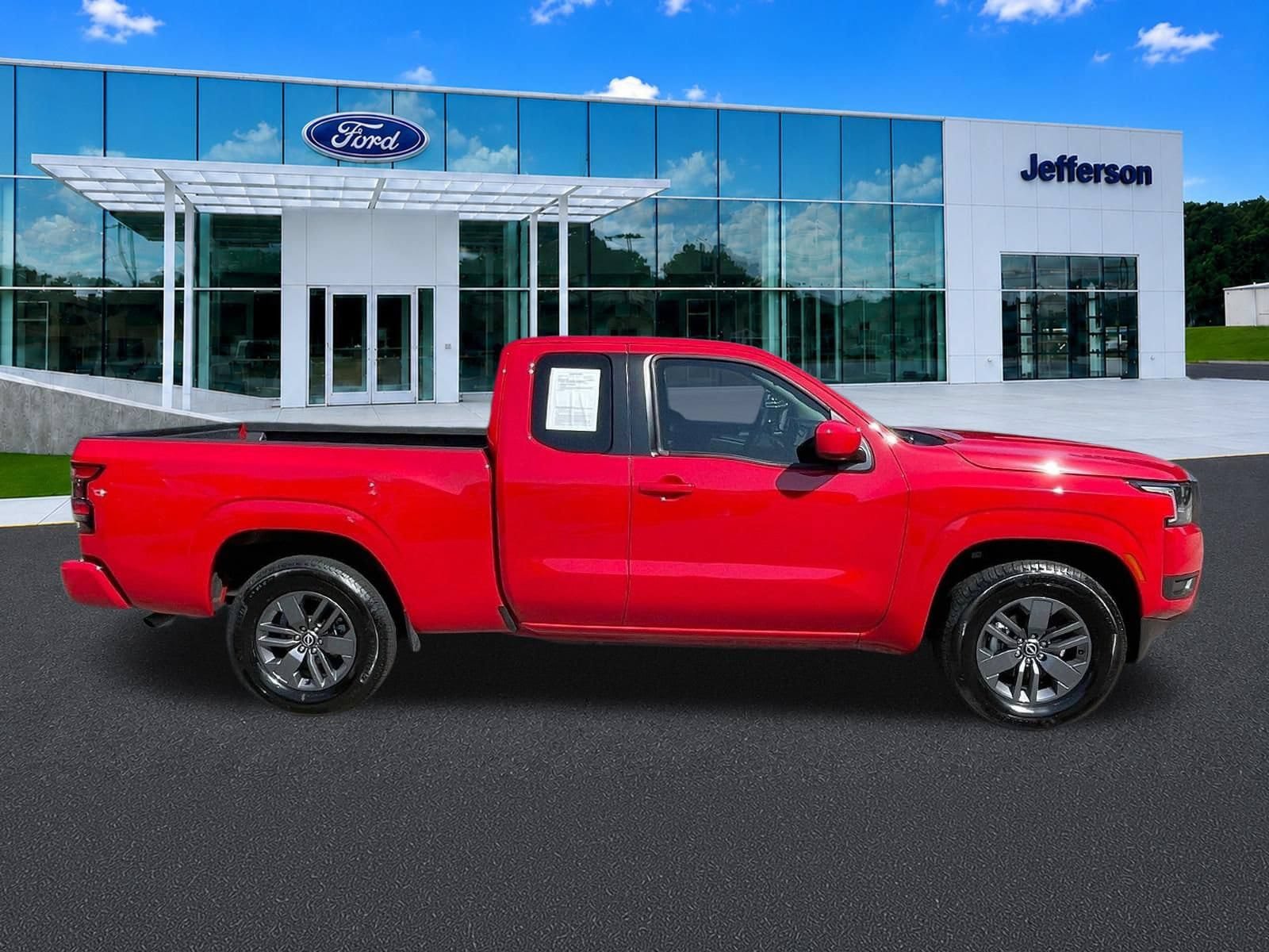Used 2025 Nissan Frontier SV RWD image 8