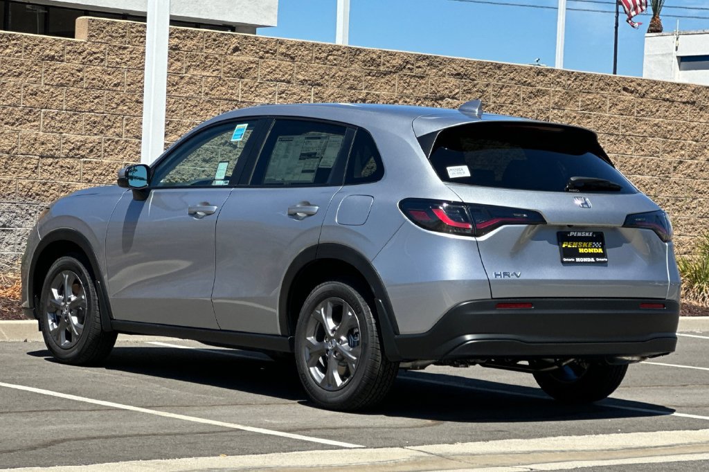 New 2027 Honda HR-V LX image 6