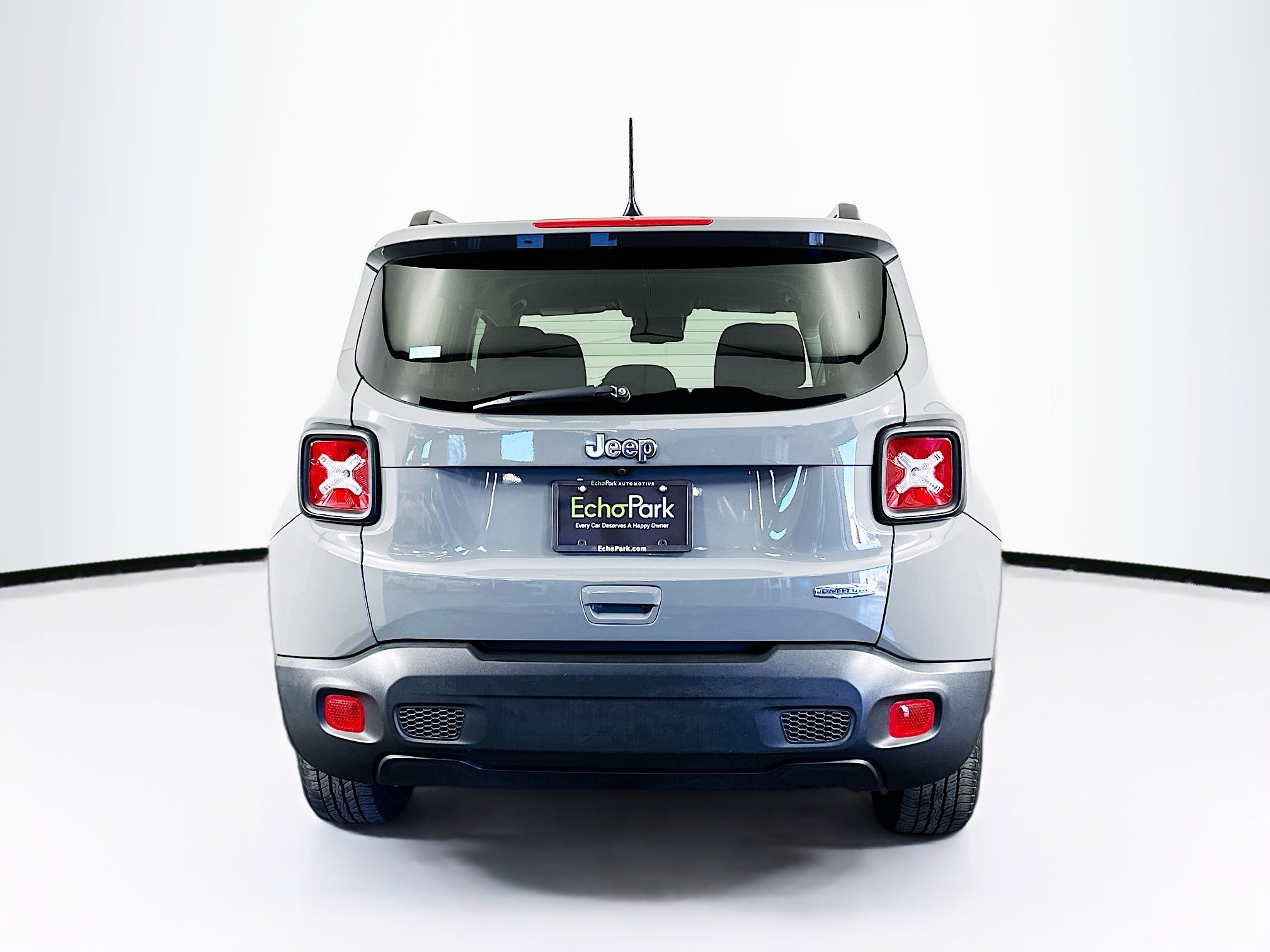 Used 2021 Jeep Renegade Latitude w/ Convenience Group image 7