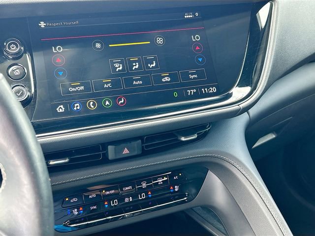 Used 2022 Buick Envision Avenir w/ Technology Package II FWD image 13