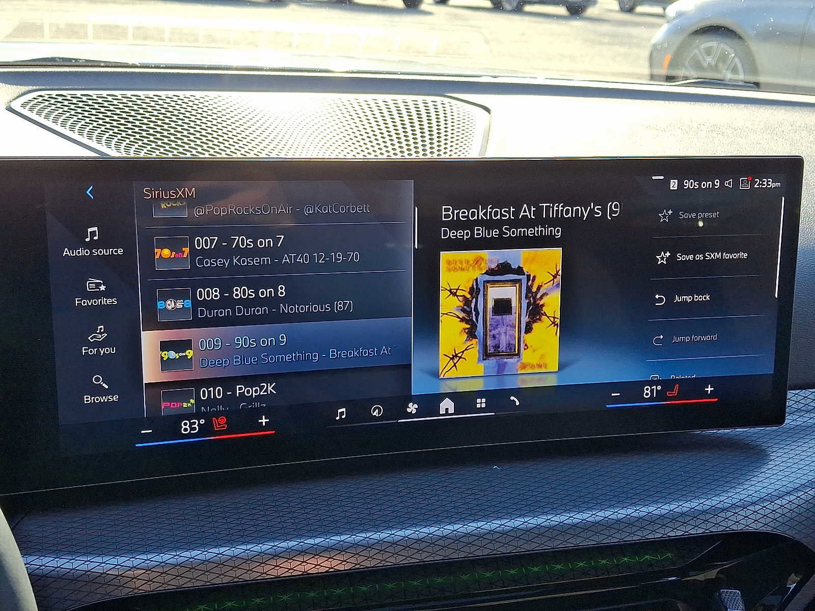 Used 2025 BMW i4 eDrive40 w/ Premium Package image 18