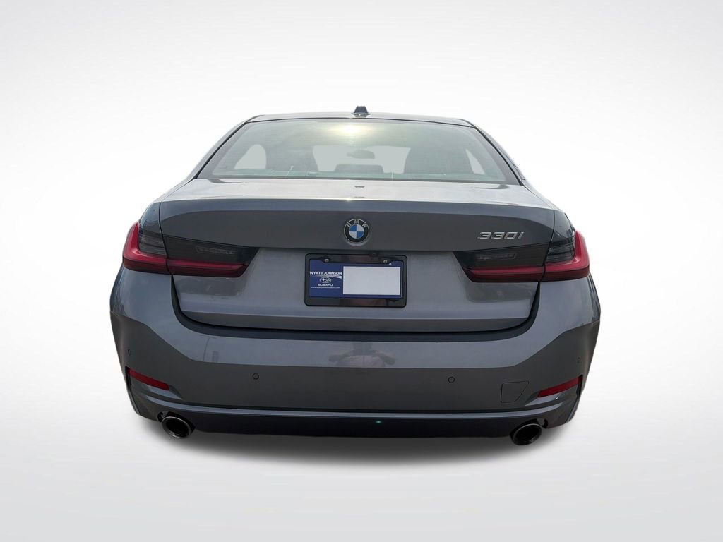Used 2024 BMW 330i Sedan w/ Convenience Package image 6