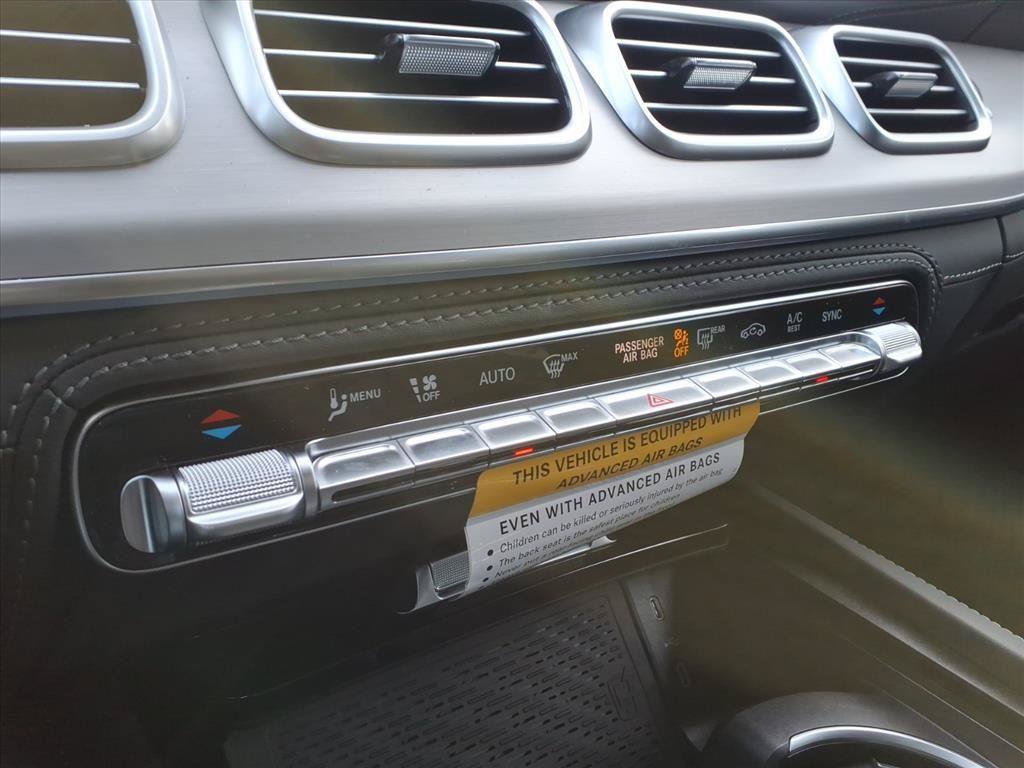 New 2026 Mercedes-Benz GLS 63 AMG 4MATIC image 16