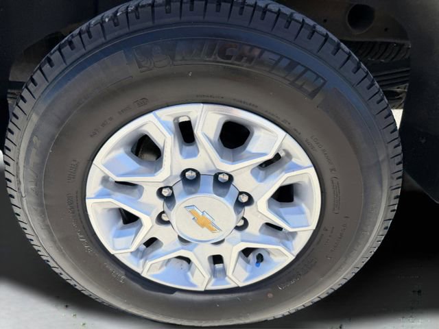Used 2024 Chevrolet Silverado 2500 LTZ image 33