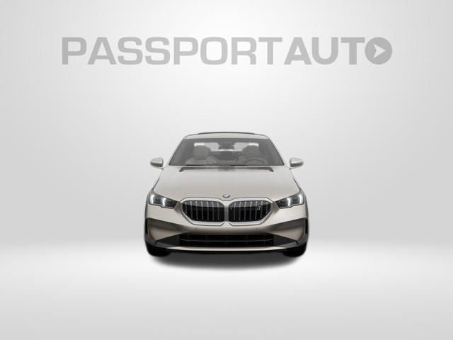 New 2027 BMW i5 eDrive40 w/ Premium Package RWD image 3