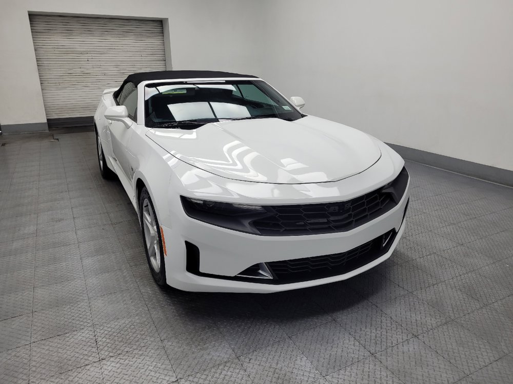 Used 2020 Chevrolet Camaro LT RWD image 14