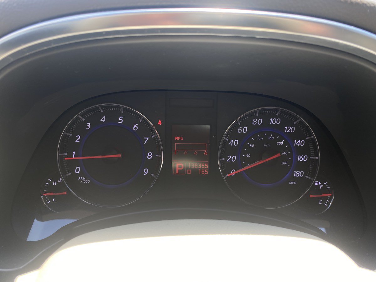 Used 2011 INFINITI FX35 2WD w/ Premium Pkg image 16