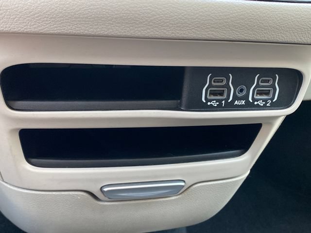 Used 2023 Chrysler Voyager LX FWD image 20
