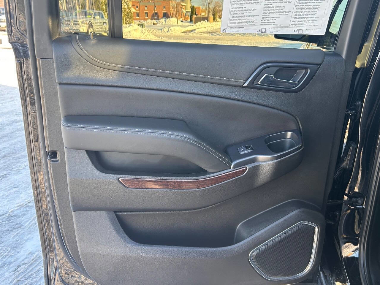 Used 2019 GMC Yukon XL SLT image 19