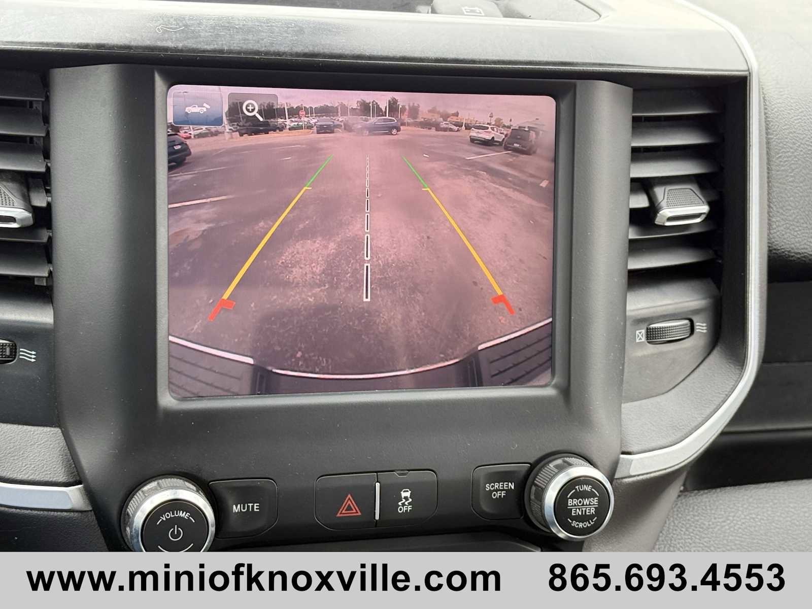 Used 2022 RAM 2500 Big Horn image 28