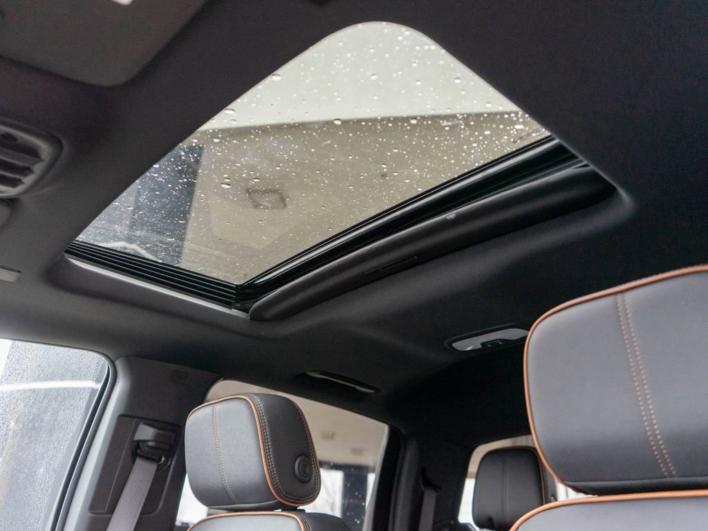 New 2026 GMC Canyon AT4 w/ Technology Plus Package image 12