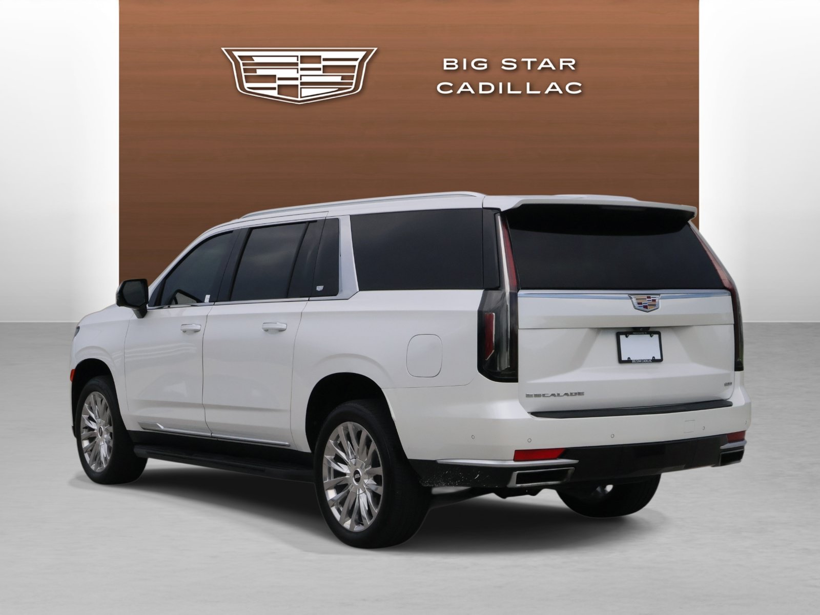 Certified 2024 Cadillac Escalade ESV Premium Luxury RWD image 3