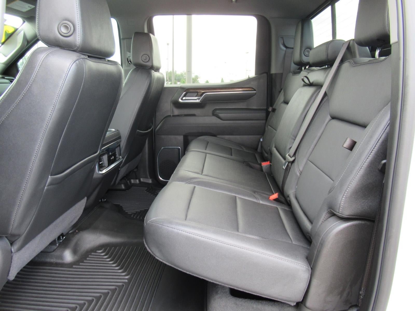 Used 2025 GMC Sierra 1500 Elevation w/ Elevation Premium Package AWD/4WD image 36
