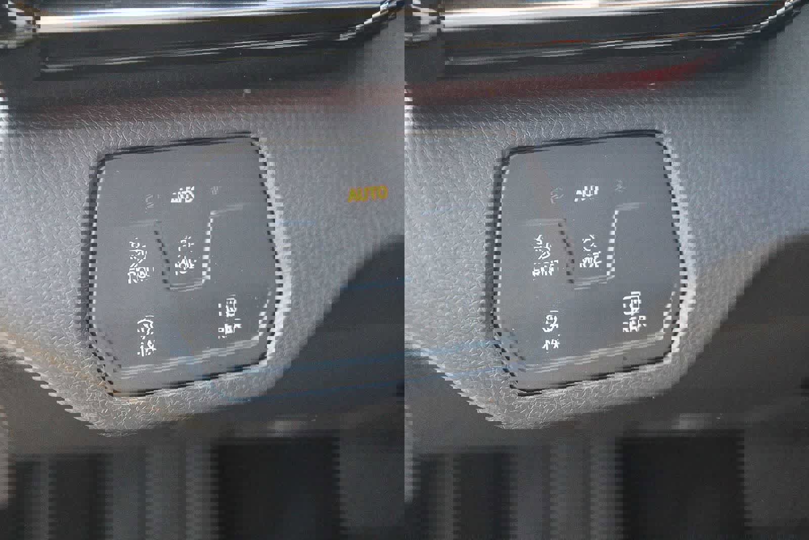 Used 2023 Volkswagen ID.4 Pro S image 28