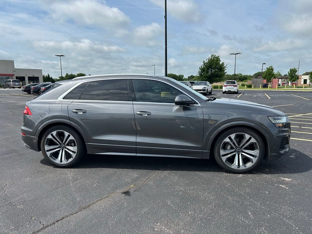 Used 2022 Audi Q8 Prestige AWD/4WD image 8
