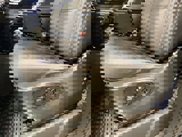 Used 2023 Chevrolet Silverado 1500 RST w/ Z71 Off-Road Package image 18