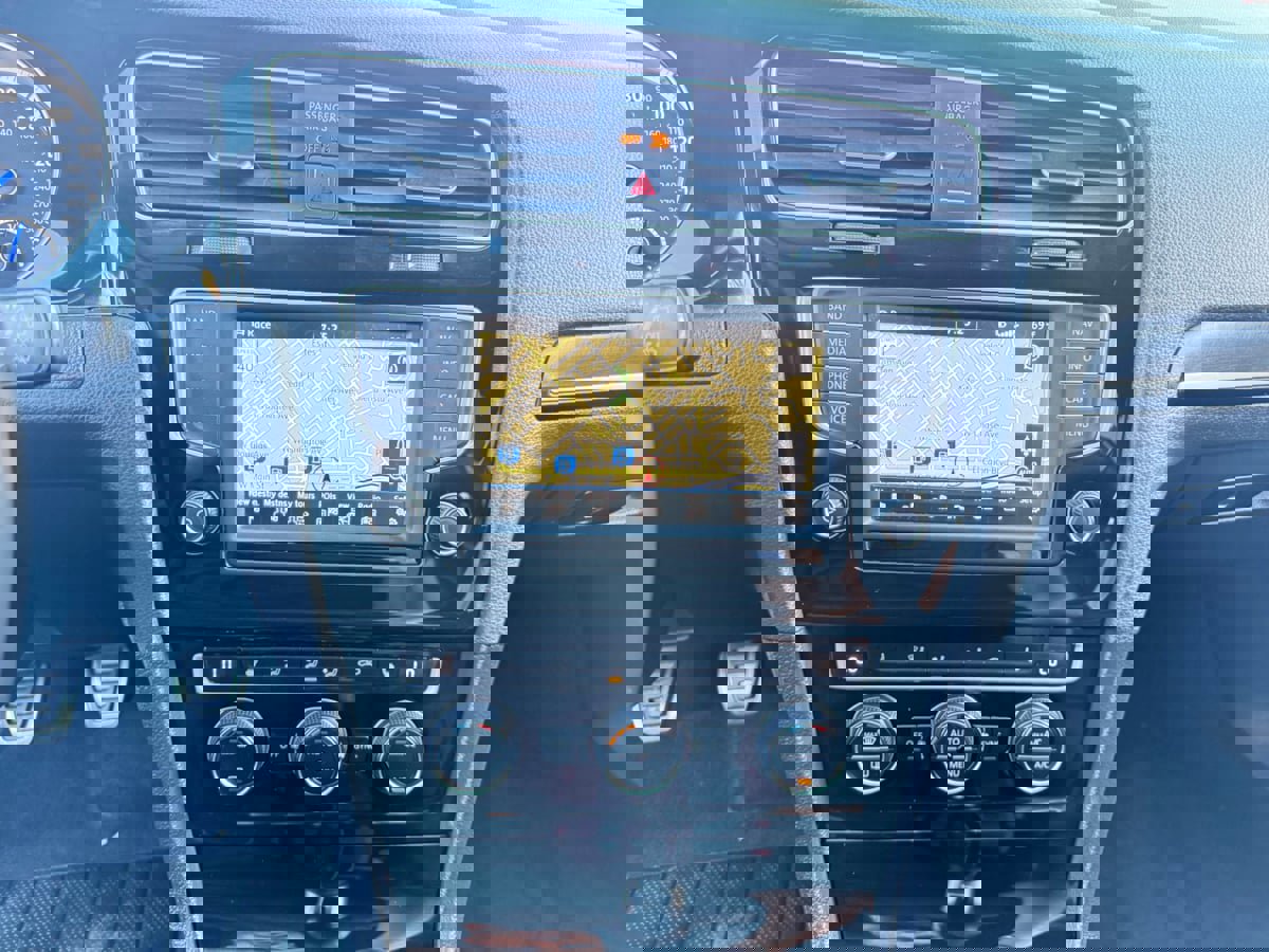 Used 2016 Volkswagen Golf R 4-Door image 23