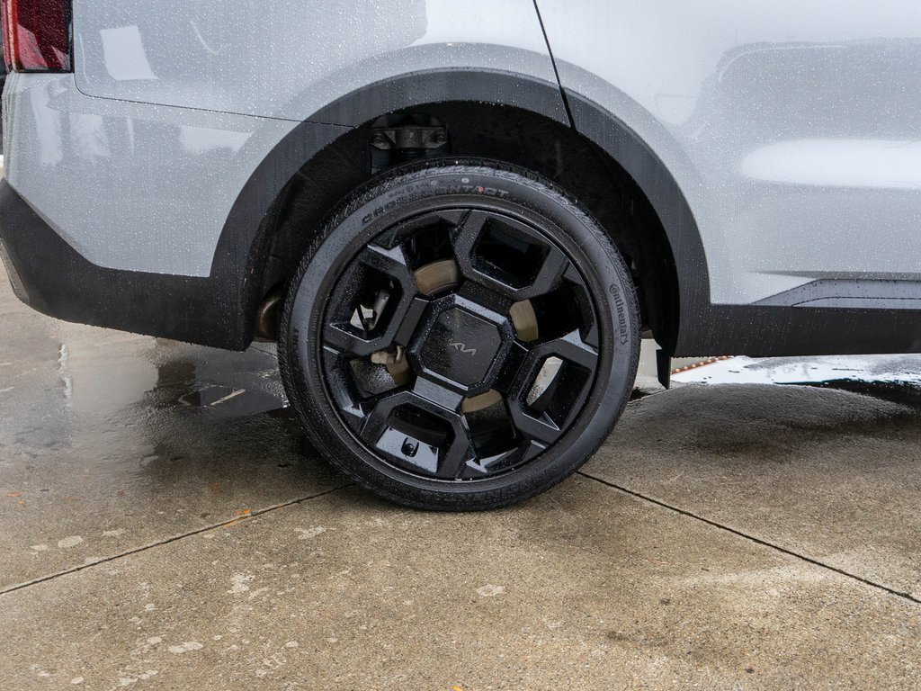 Certified 2025 Kia Sorento X-Line EX image 35